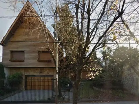 Chalet 6 ambientes venta Ramos Mejia