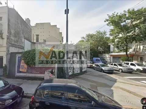 Flores Venta Lote Para Emprendimiento Comercial en Esquina Planos Aprobados 3 locales Moron 3700