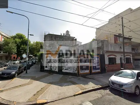 Terreno en Venta en Flores, USD 295.000