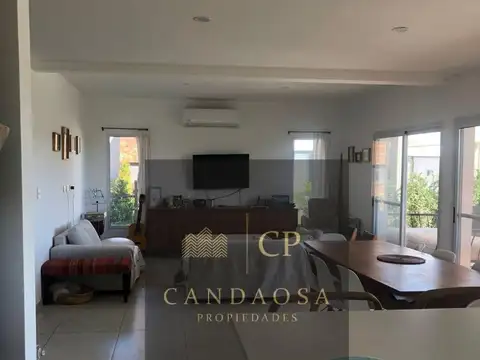 Casa en venta Barrio el Naudir
