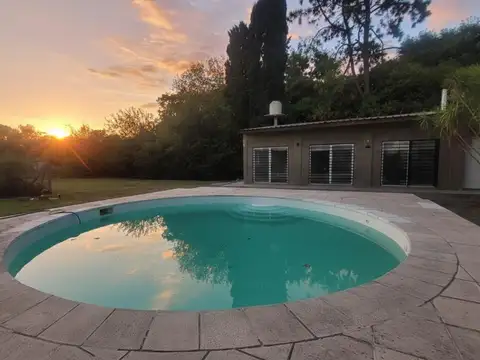 VENTA DE QUINTA EN EL PELIGRO