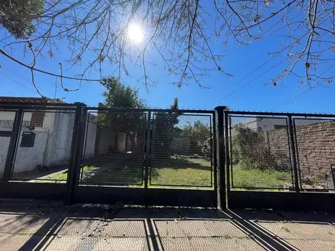 Casa 3 ambientes en venta
