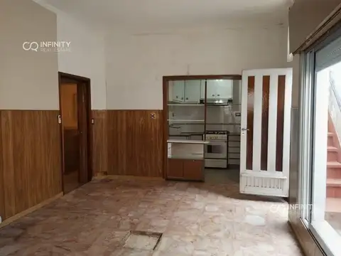 Depto Tipo Casa en Venta de 5 ambientes
