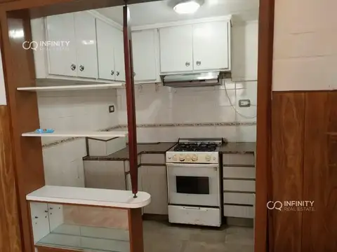 Depto Tipo Casa en Venta 60 años