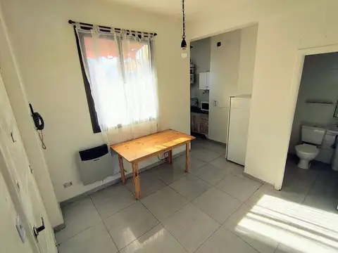 VENTA SEMIPISO 3 AMBIENTES MUY LUMINOSO BALVANERA