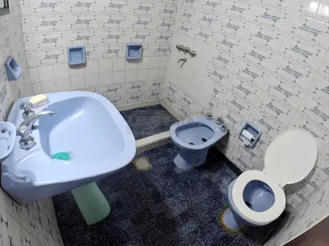 Depto Tipo Casa en Venta 40 años