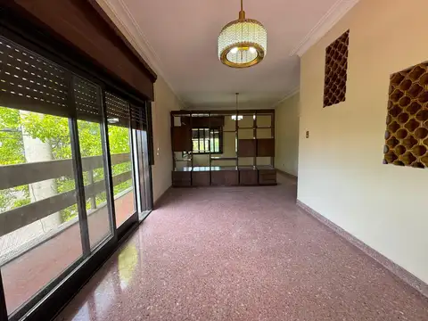 Casa en Alquiler 50 años