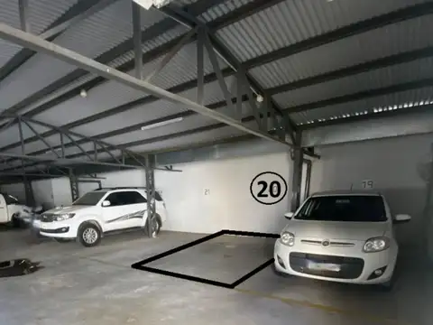 Venta cochera centrica
