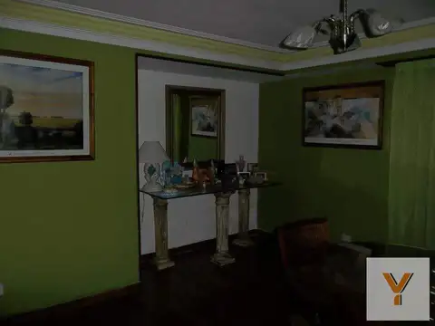 Quinta en venta - 5 dormitorios 3 baños - 396mts2 - Mar Del Plata