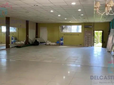 Local en Alquiler 1 año