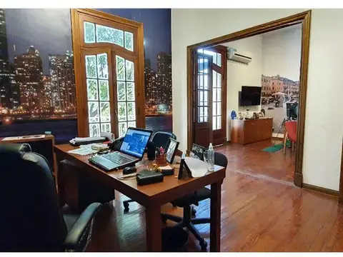 VENTA EDIFICIO  EN LOTE PROPIO CON OFICINAS VILLA CRESPO