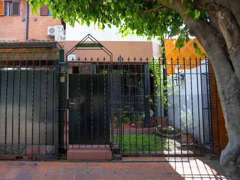 Ribes al 100, Barrio Güemes, Haedo Norte