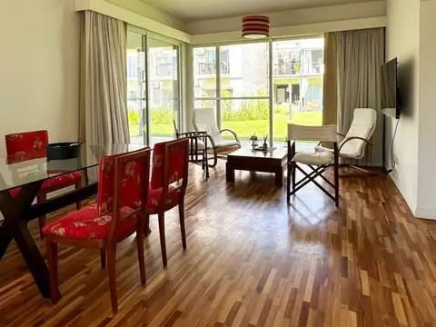 Departamento en Alquiler con 1 cocheras