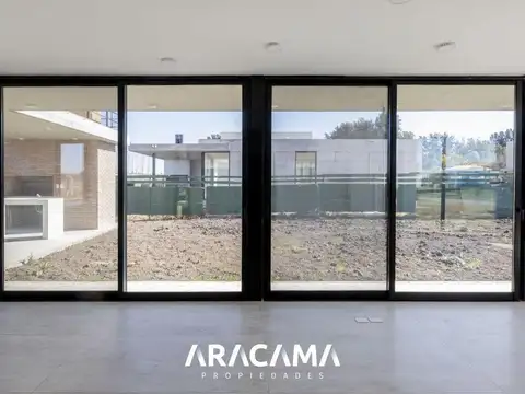Casa en Venta en Lares de Canning  - Canning