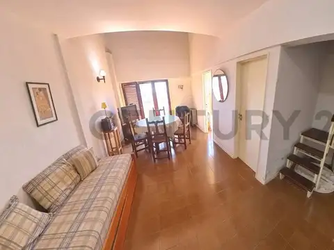 495 300, Piso 3
