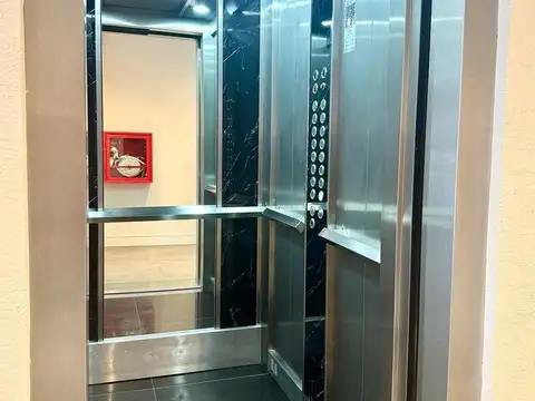 Oficina en Alquiler en Microcentro, $ 1.400.000