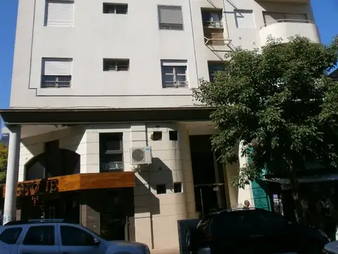 Excelente departamento centrico