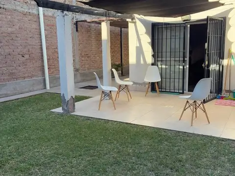 Casa en Alquiler de 1 dormitorio