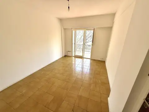 1 AMB - CON BALCON A LA CALLE - 22m2