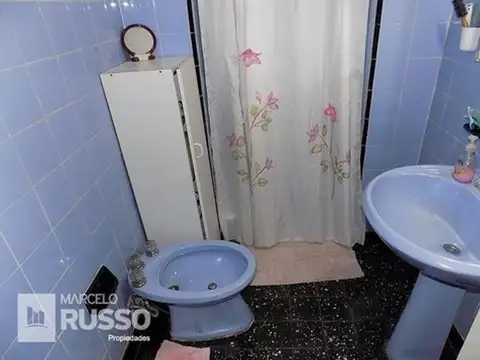 Acuña 200