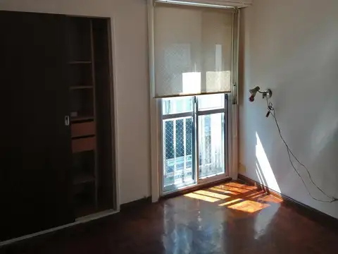 Departamento en Venta en Olivos Vias/Maipu, USD 160.000