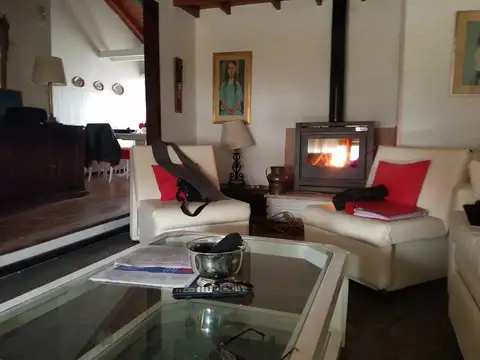 Casa en venta - 3 Dormitorios 3 Baños - 450Mts2 - Pinamar