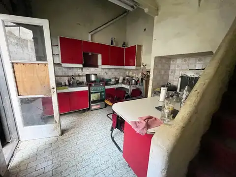 Depto Tipo Casa en Venta en Constitucion, USD 130.000