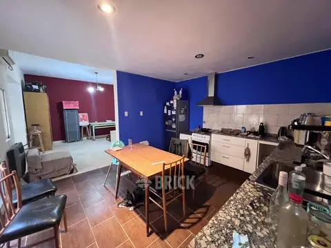 Depto Tipo Casa 4 ambientes con 2 baños