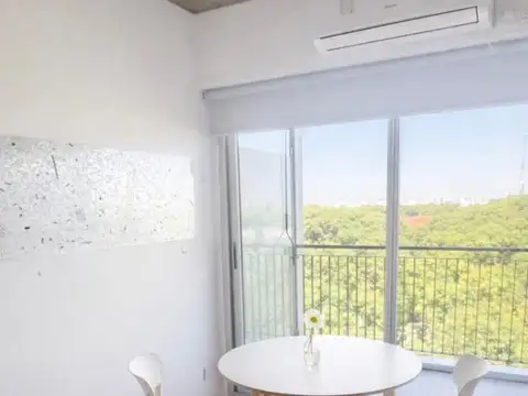 Av corrientes 6300, Piso 8