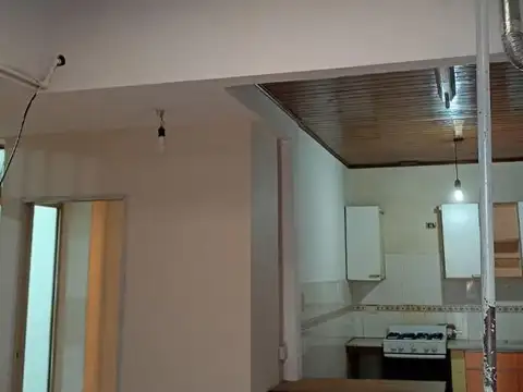 Depto Tipo Casa en Alquiler de 2 ambientes