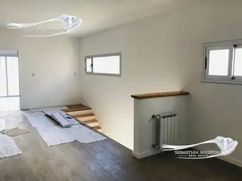 Casa 4 ambientes con 2 baños