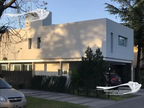 Casa Alquiler en Barrio Cerrado en Parque Leloir