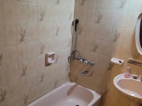 General Machaín 4200