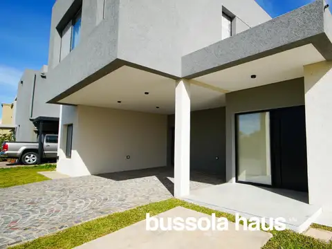 Casa en Venta en Puertos - Riberas, USD 395.000