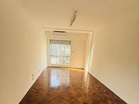 Departamento en Alquiler 50 años