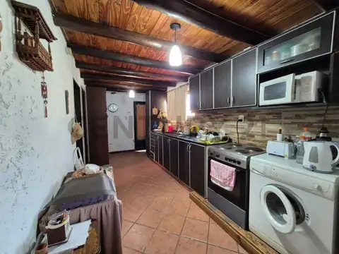 Mariani 9800, Piso 0