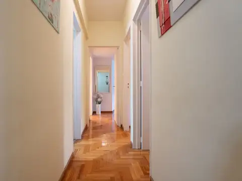 Departamento 4 ambientes con 3 baños
