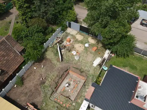 Terreno 450 m² en Francisco Álvarez – U$S 49.900 – Acepta permuta