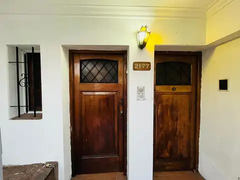 Depto Tipo Casa en Venta 50 años