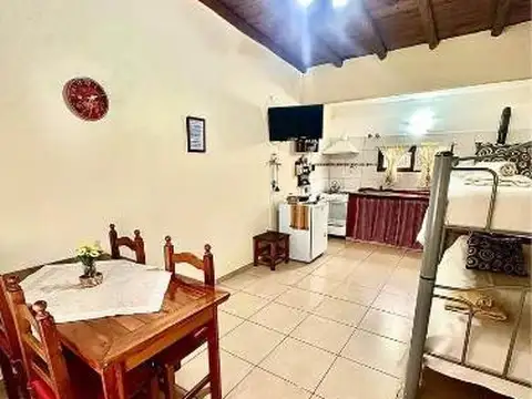 CABAÑAS + PISCINA EN TRASLASIERRA