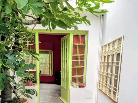 Depto Tipo Casa en Venta 40 años