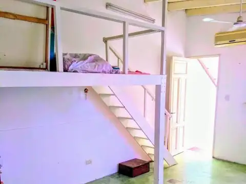 Depto Tipo Casa 4 ambientes con 2 baños