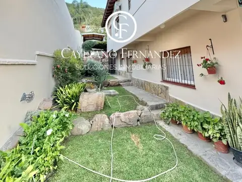 Casa en Venta de 5 dormitorios