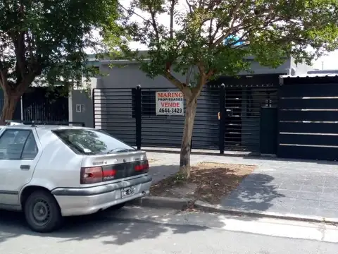 Depto Tipo Casa en Alquiler de 4 ambientes