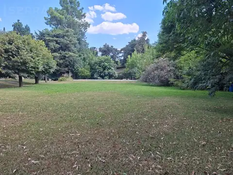 Venta terreno de 760 m2 zona comercial, Colectora sur al 400, Parque Sakura, Exaltacion de la Cruz