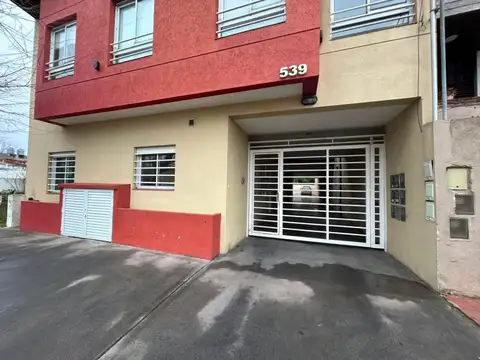 VENTA PH 2 AMBIENTES AL FRENTE VILLA PRIMERA