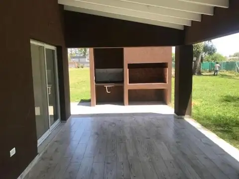 Casa en Venta en Alvarez Del Bosque, USD 157.500