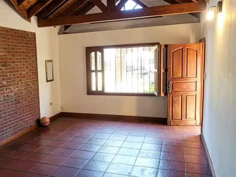 Casa en Venta en Manuel B Gonnet, USD 149.000