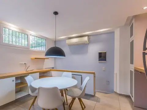 Depto Tipo Casa 3 ambientes con 5 baños