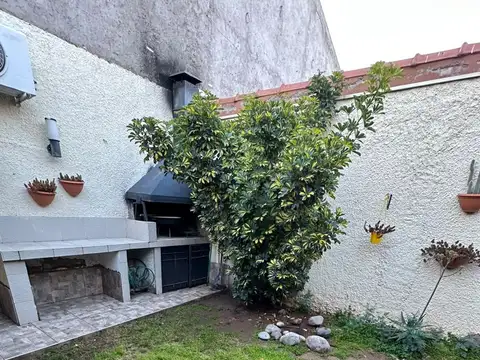 Casa en Alquiler en Mendoza, $ 1.900.000